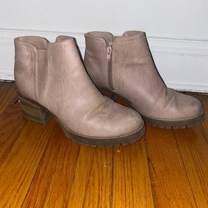 Carlos by Carlos Santana boot